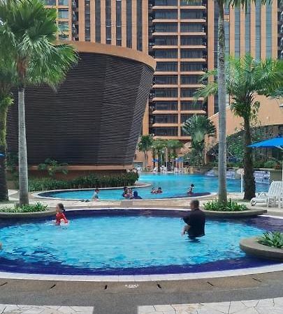 Bbs Suites At Times Square Kl Kuala Lumpur Zewnętrze zdjęcie