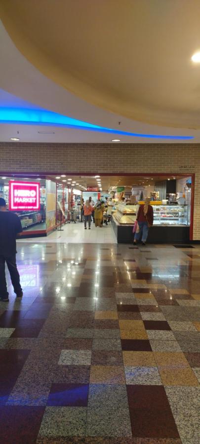 Bbs Suites At Times Square Kl Kuala Lumpur Zewnętrze zdjęcie