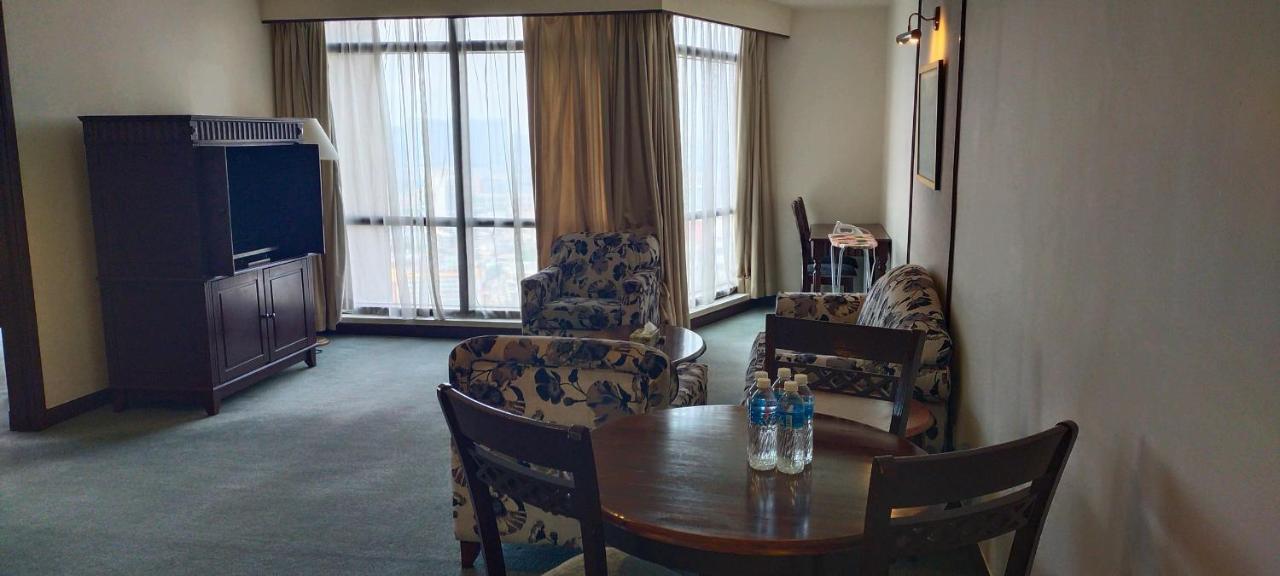 Bbs Suites At Times Square Kl Kuala Lumpur Zewnętrze zdjęcie